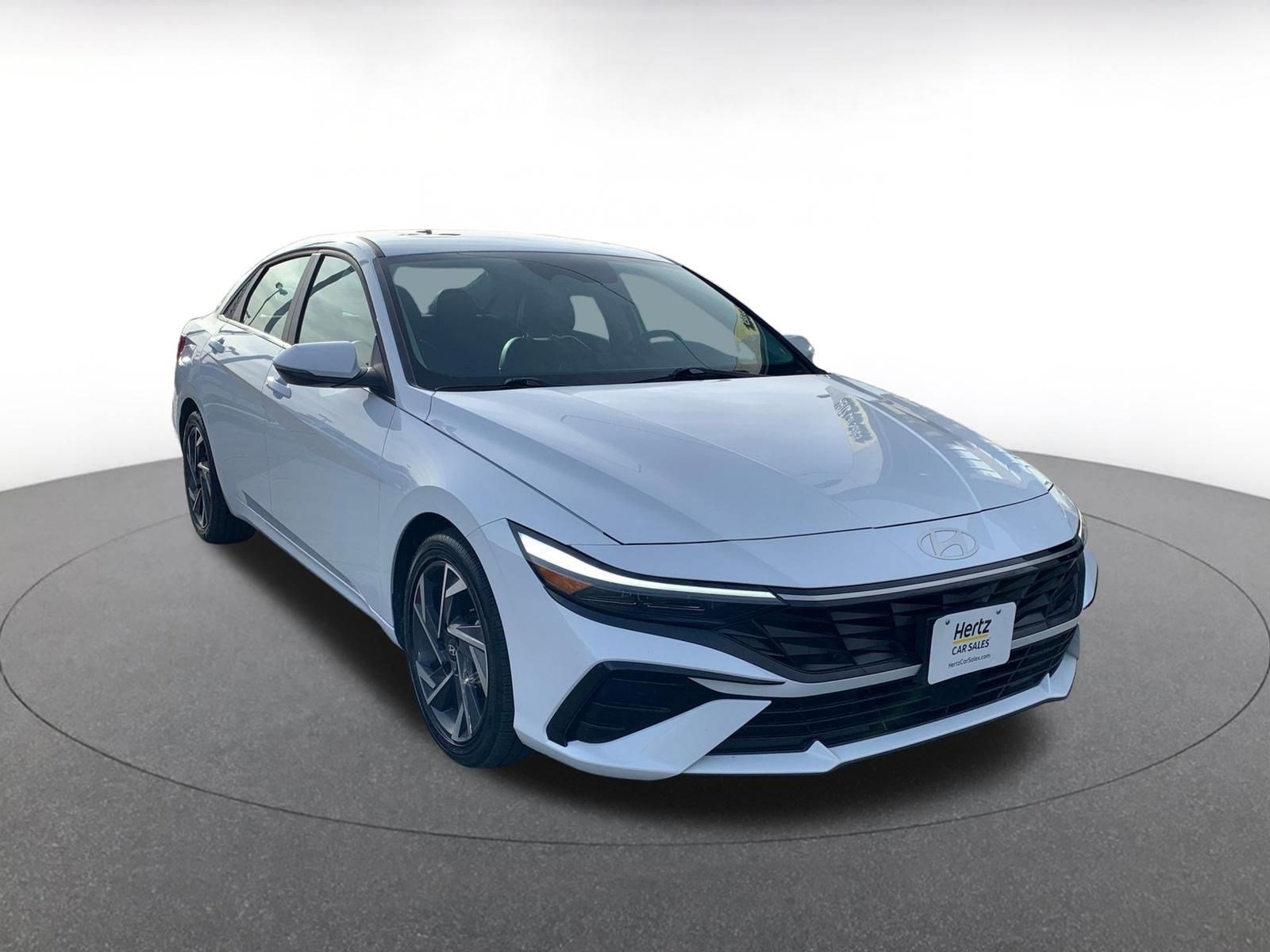 Used 2025 Hyundai Elantra Limited video 1