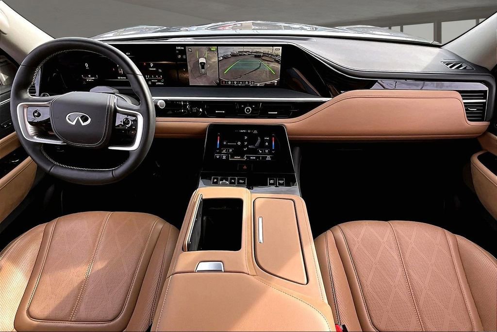 Used 2025 INFINITI QX80 Sensory image 16