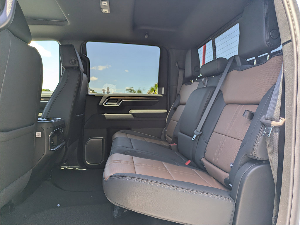 New 2026 Chevrolet Silverado 3500 High Country w/ High Country Premium Package AWD/4WD image 17