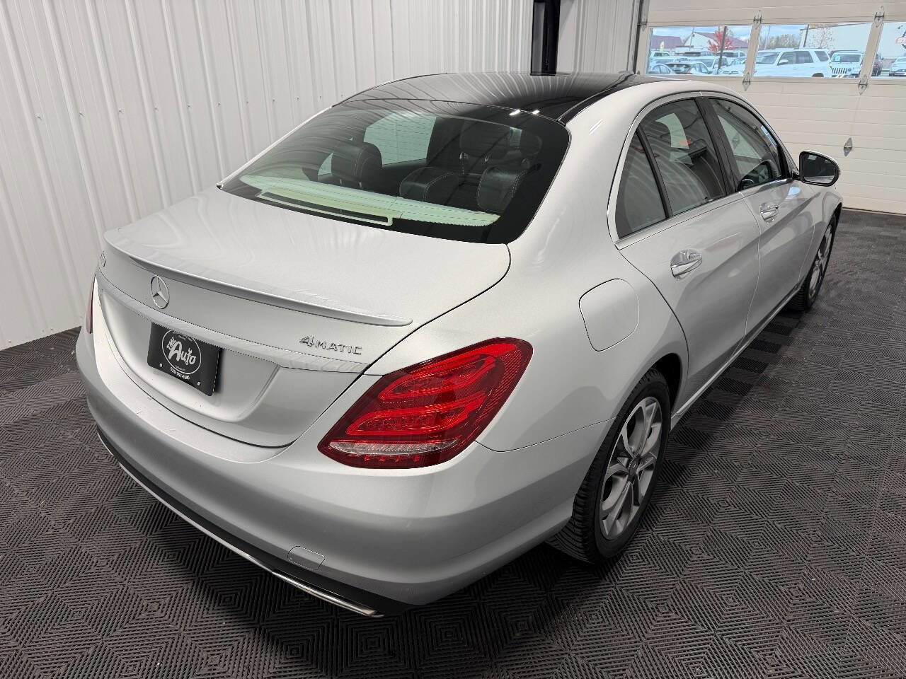 Used 2016 Mercedes-Benz C 300 4MATIC Sedan image 6