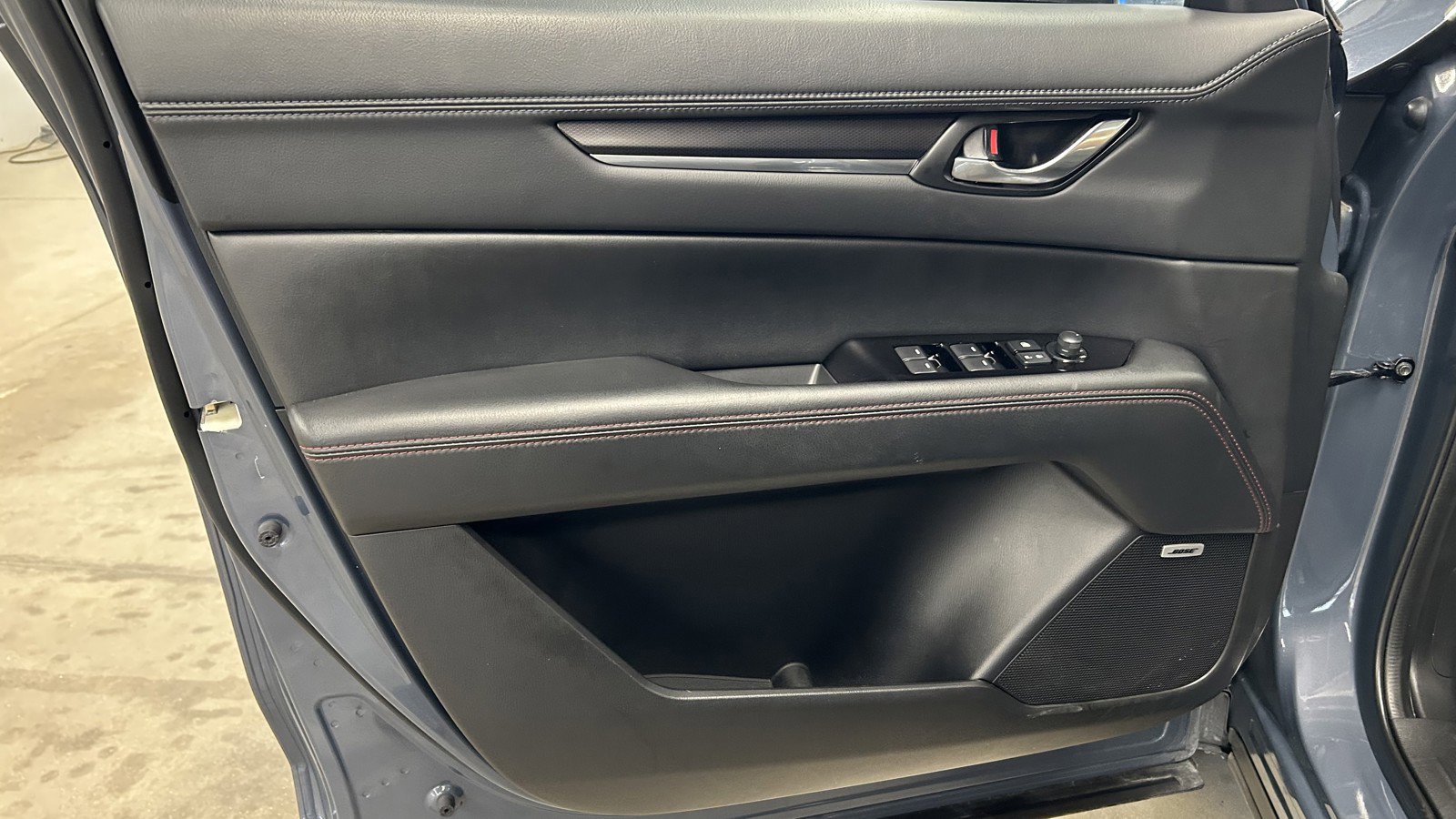 Used 2024 MAZDA CX-5 Carbon Edition image 11