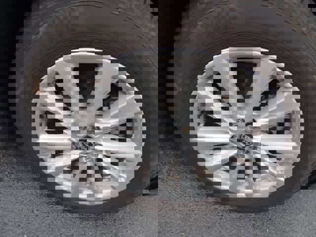 Used 2025 Toyota Corolla SE image 12