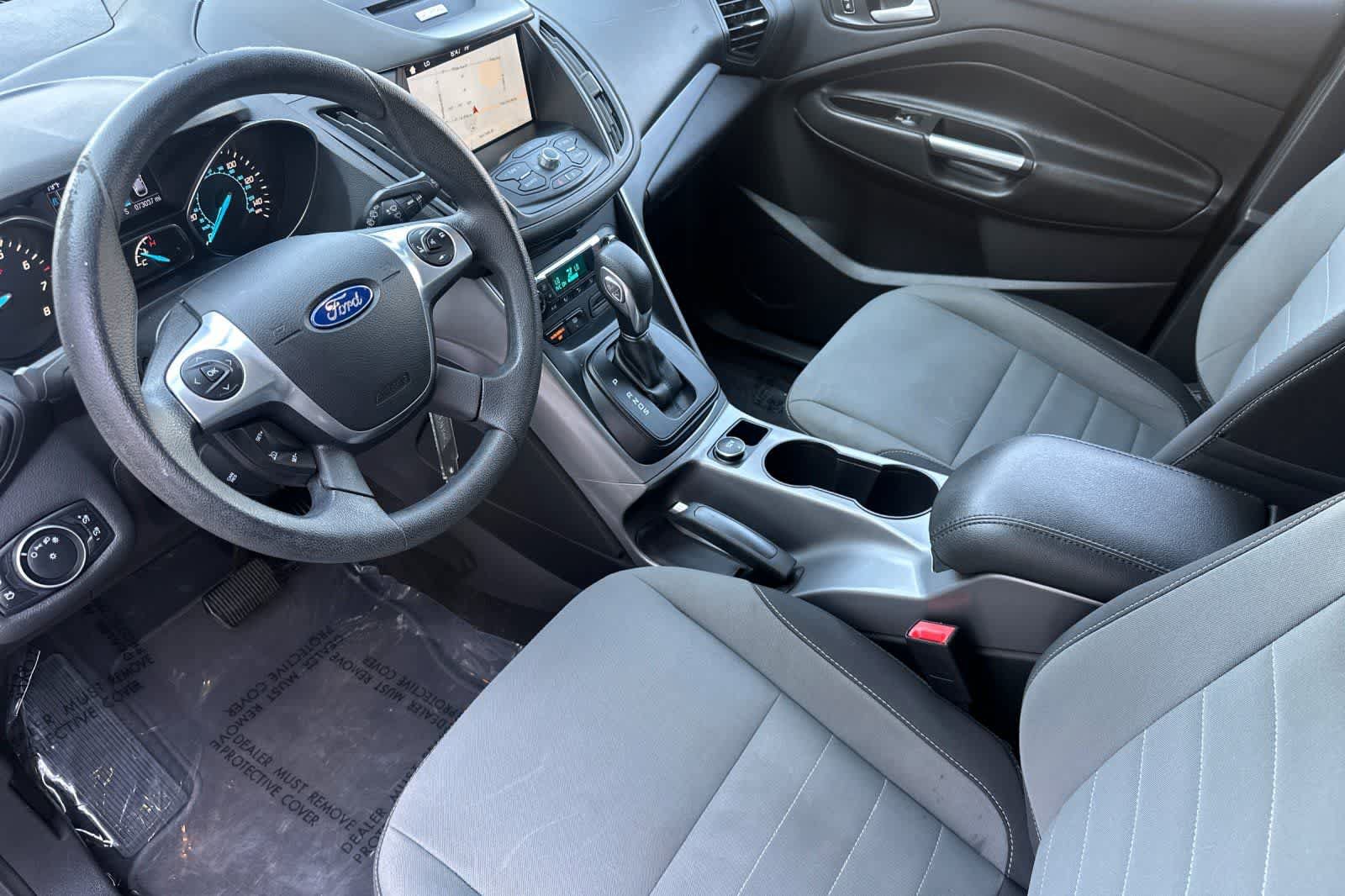 Used 2016 Ford Escape SE w/ Equipment Group 201A FWD image 11