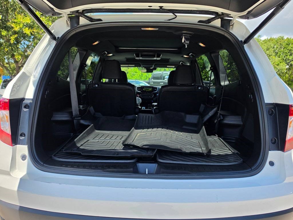 Used 2021 Honda Pilot Black Edition image 31