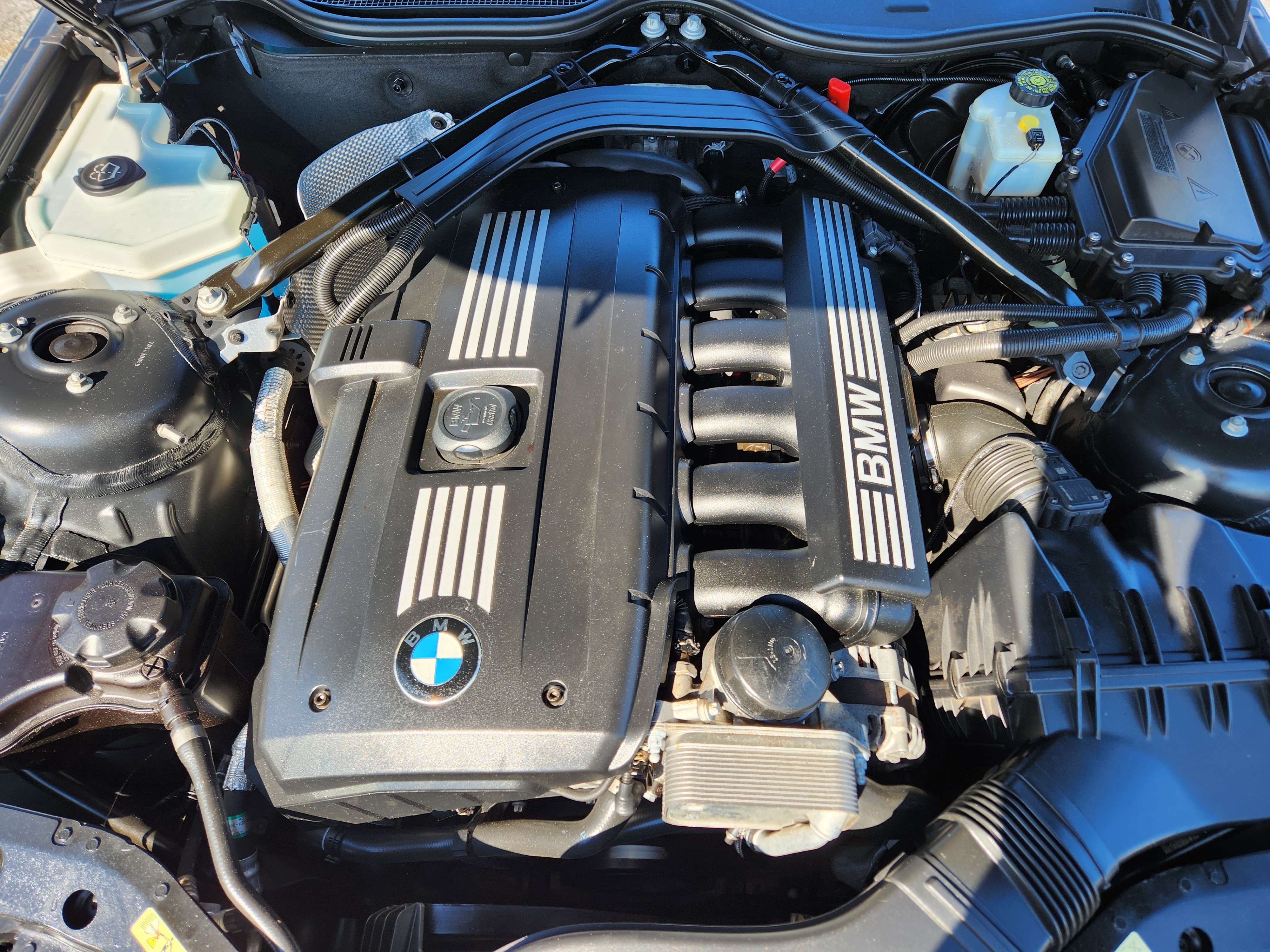 Used 2009 BMW Z4 sDrive30i RWD image 9