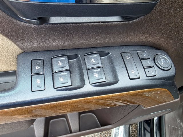 Used 2018 Chevrolet Silverado 1500 LTZ AWD/4WD image 21