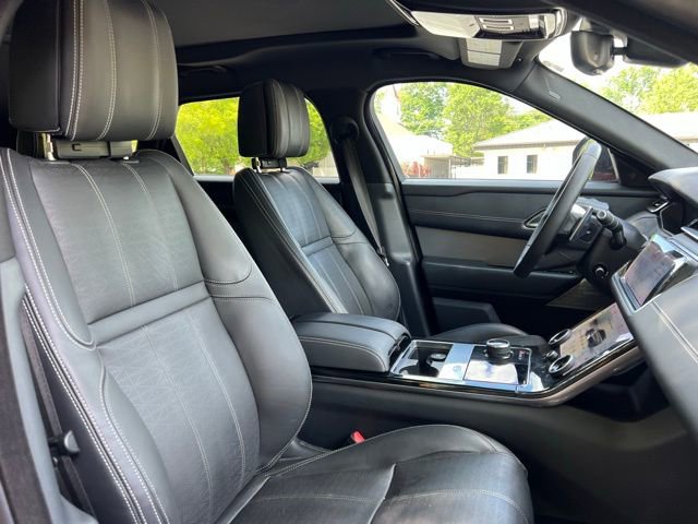 Used 2018 Land Rover Range Rover Velar R-Dynamic HSE AWD/4WD image 24