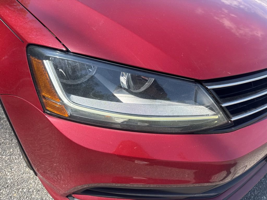 Used 2017 Volkswagen Jetta S image 7