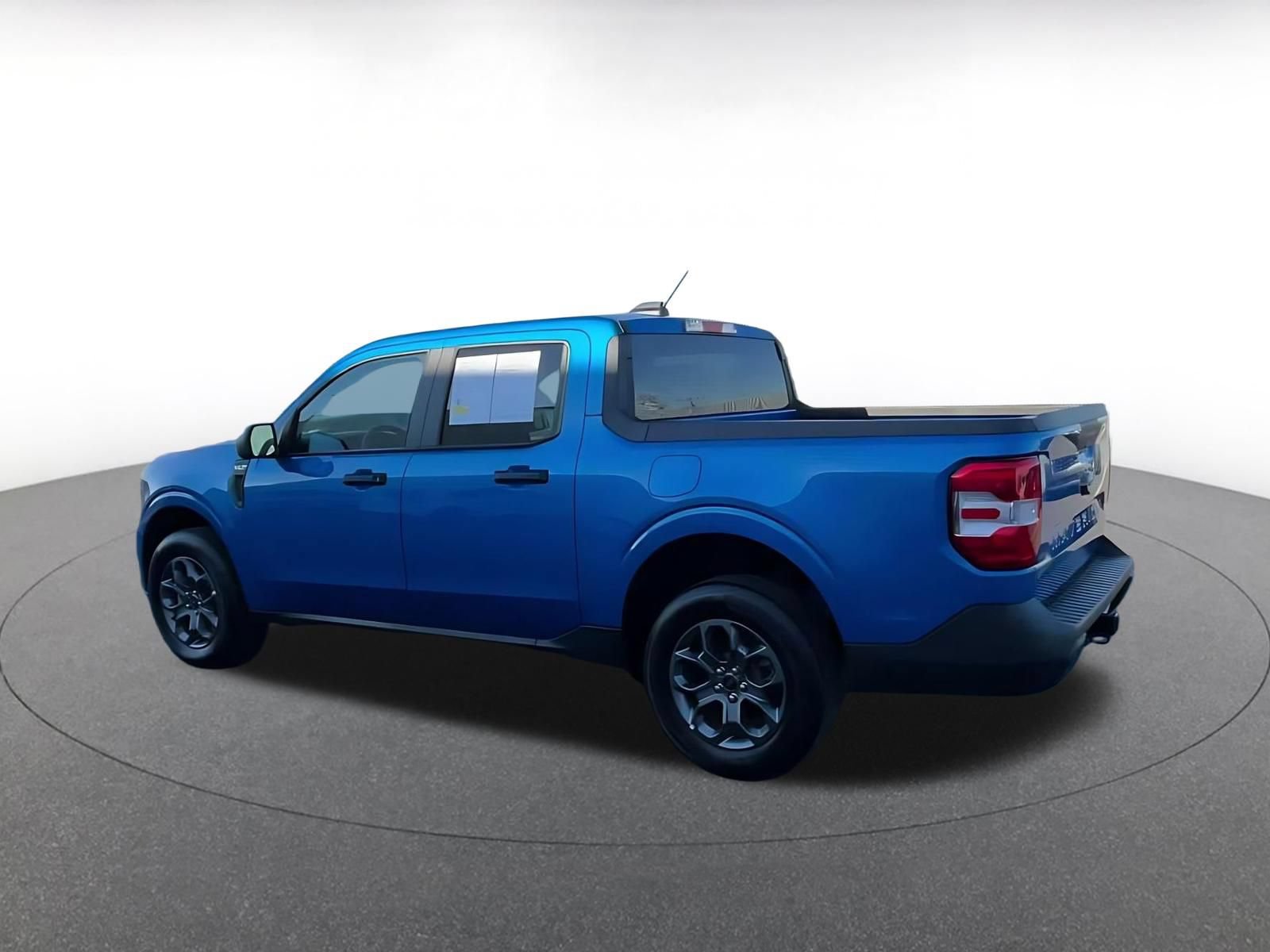 Used 2026 Ford Maverick XLT w/ Equipment Group 301A AWD/4WD image 9
