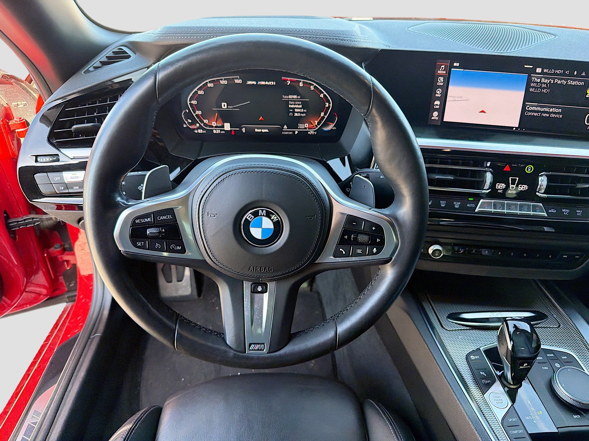 Used 2020 BMW Z4 M40i w/ Executive Package image 16