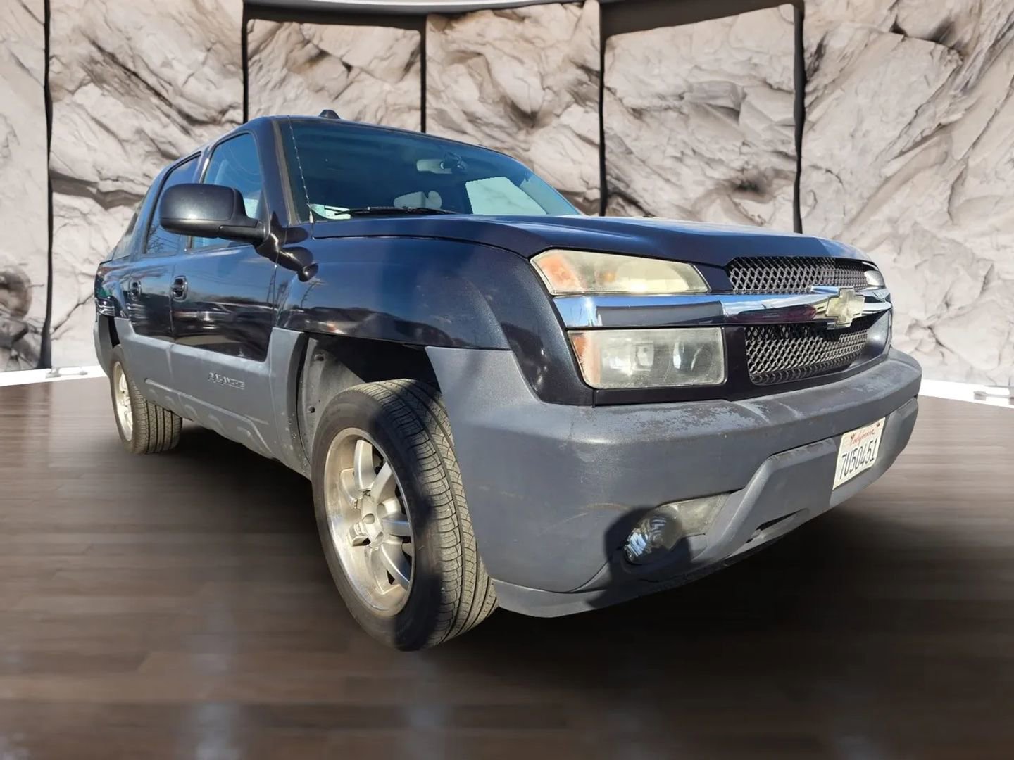 Used 2005 Chevrolet Avalanche LT w/ Preferred Equipment Group RWD image 3