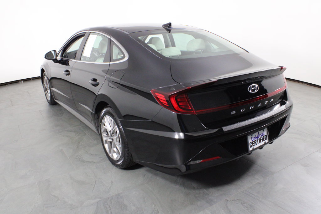 Certified 2021 Hyundai Sonata SEL FWD image 16