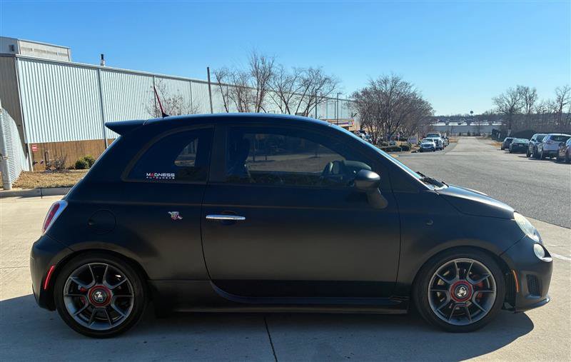 Used 2015 FIAT 500 Abarth FWD image 4