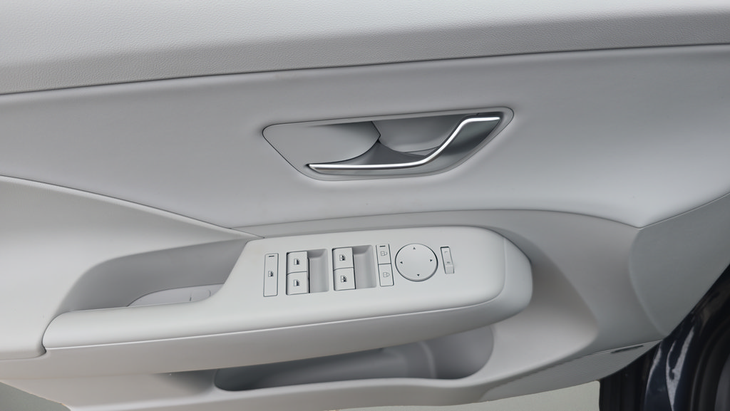 New 2026 Hyundai Kona Limited AWD/4WD image 15