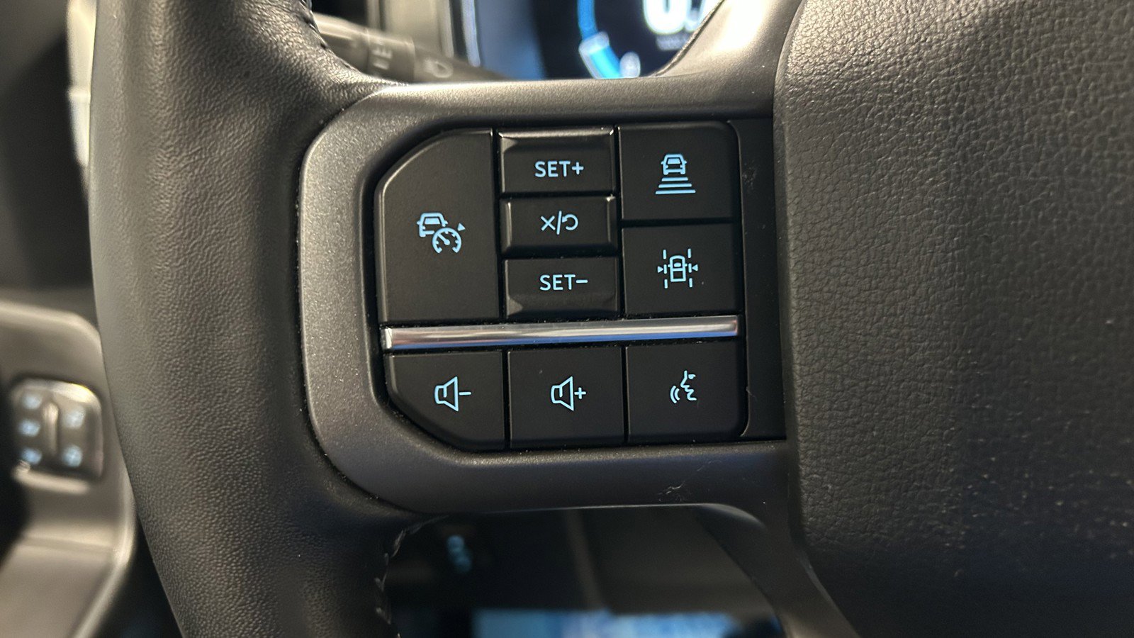 Used 2022 Ford F150 Lariat w/ Equipment Group 502A High image 24