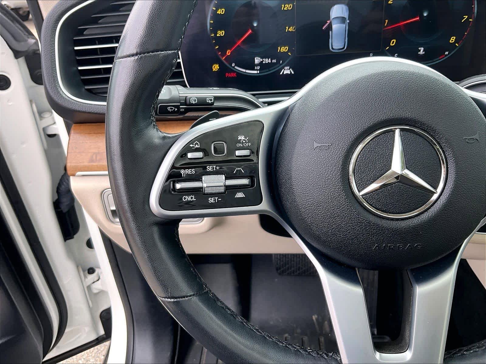 Used 2022 Mercedes-Benz GLE 350 4MATIC image 23