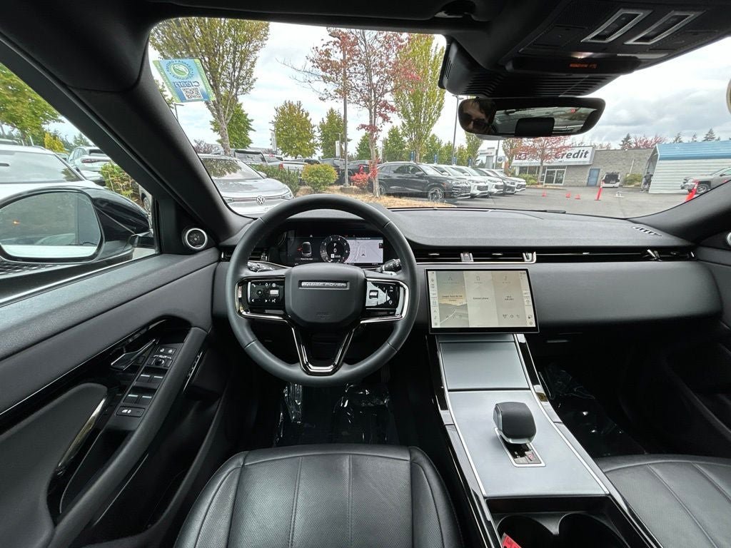 Used 2024 Land Rover Range Rover Evoque S AWD/4WD image 17