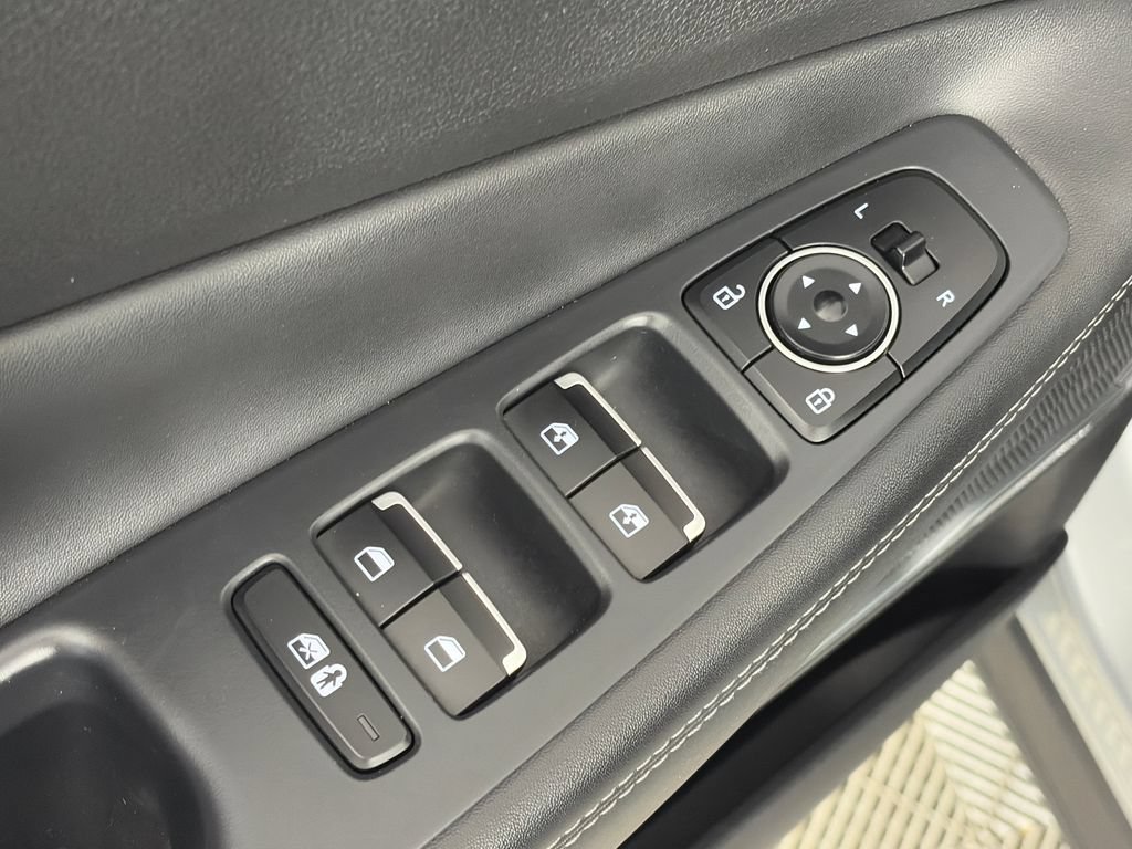 Used 2023 Hyundai Santa Fe SEL w/ Premium Package AWD/4WD image 24