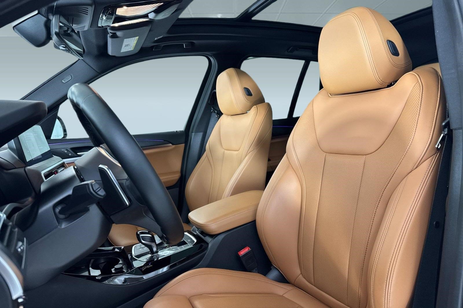 Used 2023 BMW X3 sDrive30i w/ M Sport Package RWD image 29