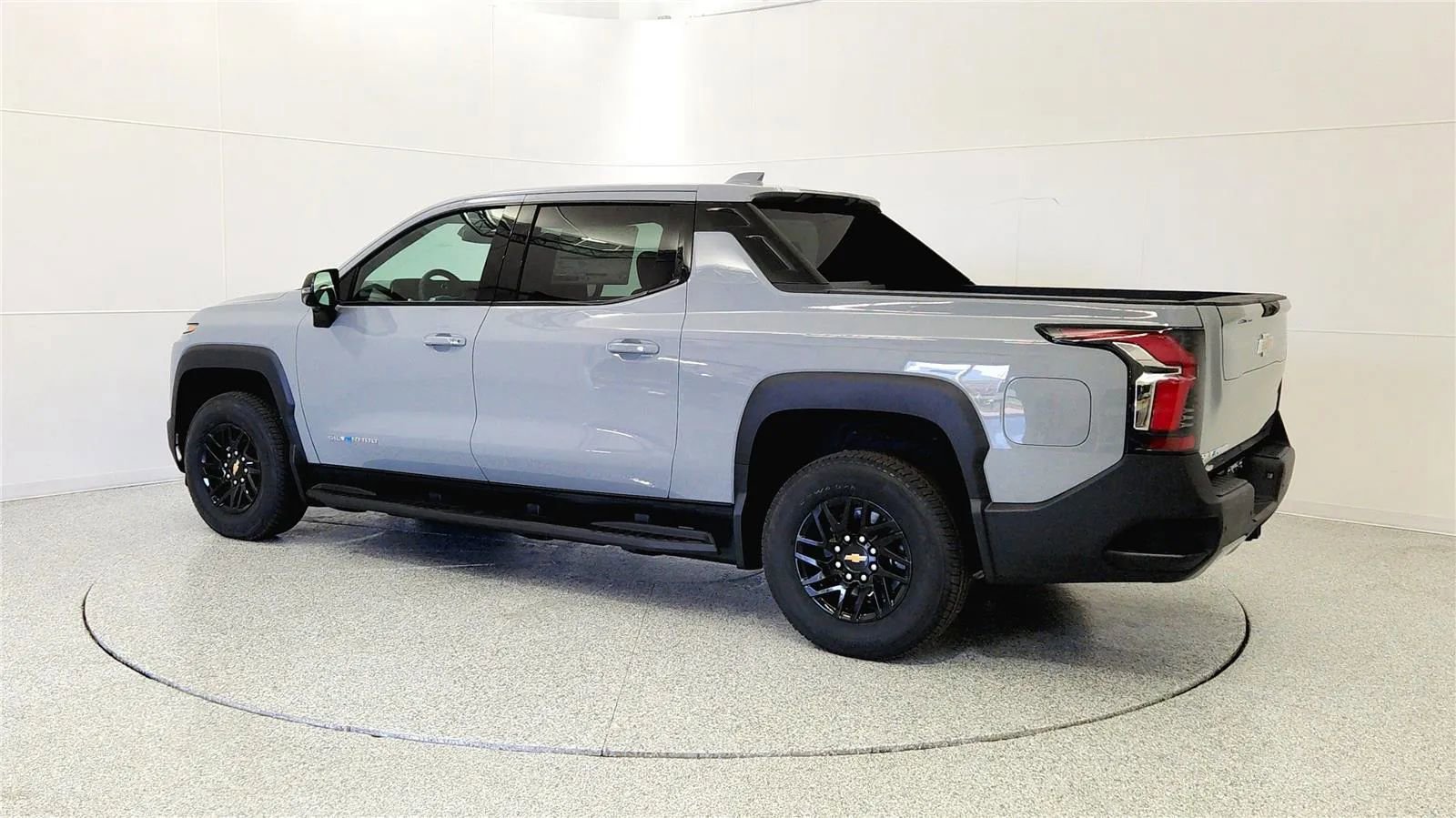 New 2026 Chevrolet Silverado EV LT w/ Plus Package image 5