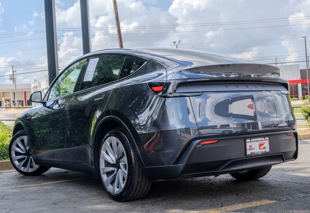 Used 2026 Tesla Model Y Long Range image 22