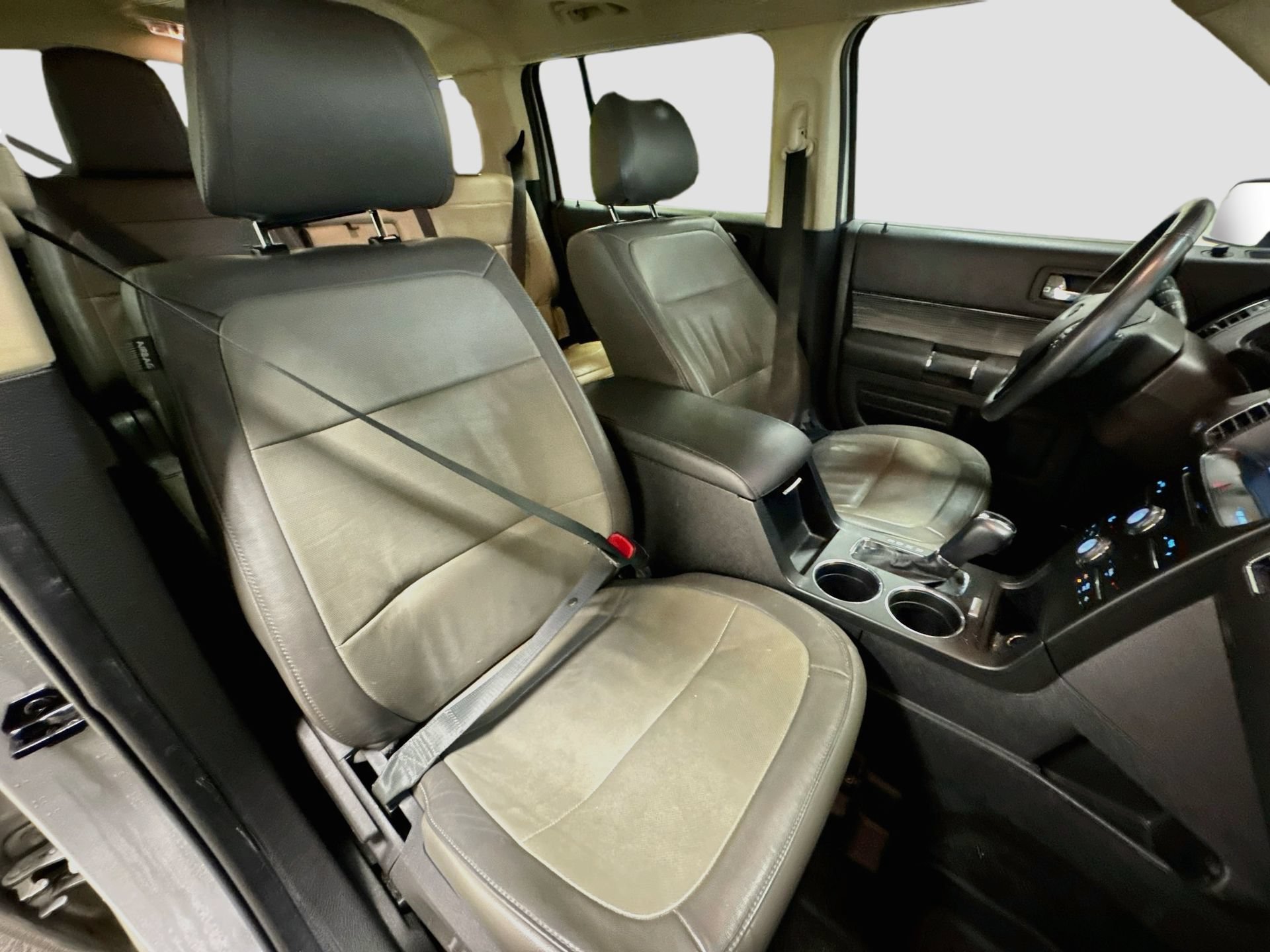 Used 2018 Ford Flex SEL w/ Equipment Group 202A FWD image 28