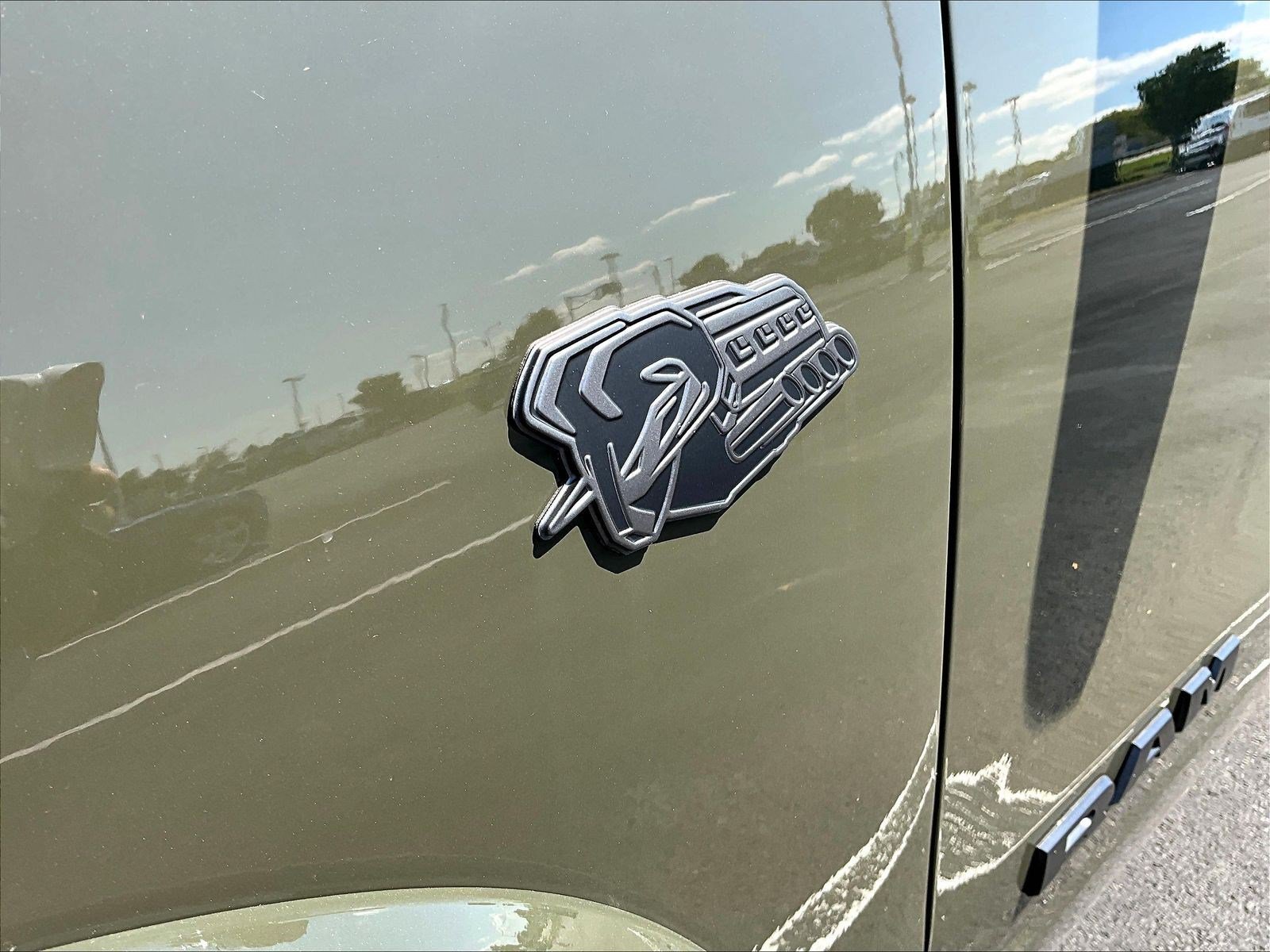 New 2027 RAM 1500 Laramie w/ Night Edition AWD/4WD image 24