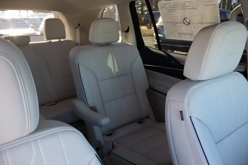 New 2026 Buick Enclave Avenir w/ Super Cruise Package image 27