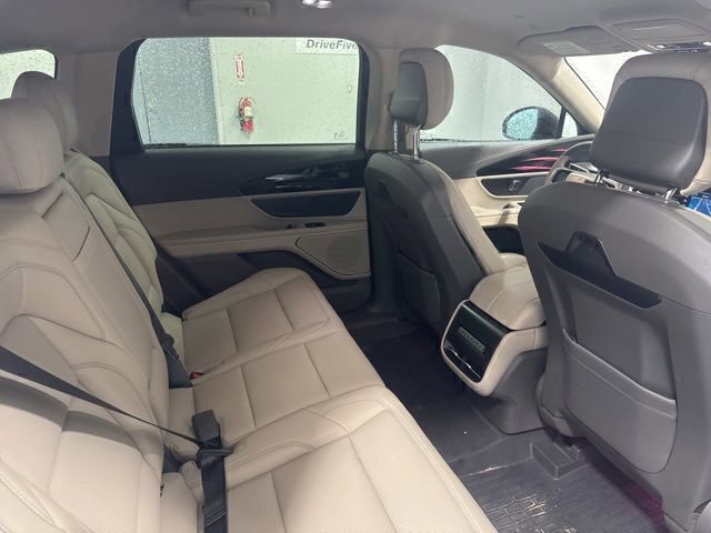 Used 2025 Lincoln Nautilus Premier AWD/4WD image 22