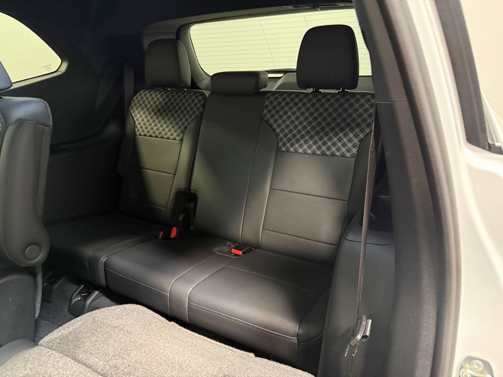 Used 2024 GMC Acadia Denali w/ LPO, Floor Liner Package FWD image 49