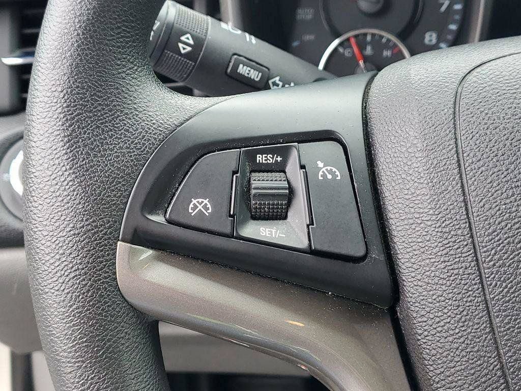 Used 2014 Chevrolet Malibu LS w/ Protection Package FWD image 9