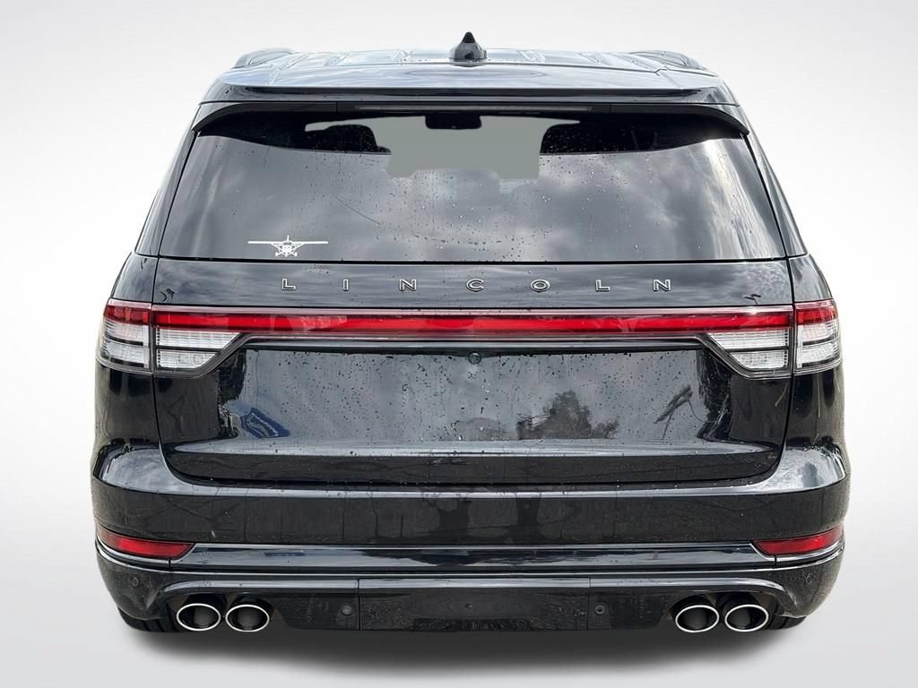Used 2025 Lincoln Aviator Black Label w/ Jet Appearance Package AWD/4WD image 8