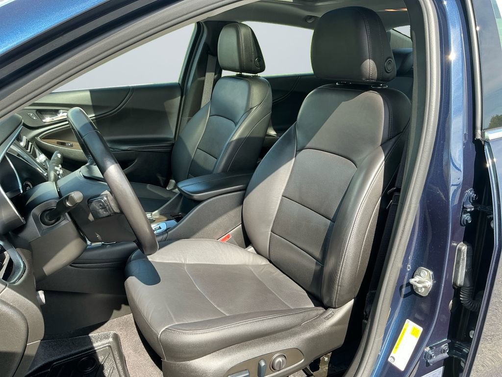 Used 2022 Chevrolet Malibu Premier image 10