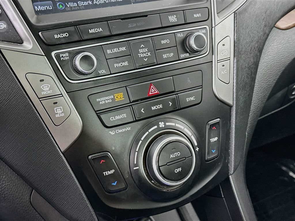 Used 2018 Hyundai Santa Fe Sport w/ 2.0T Ultimate Tech Package 05 AWD/4WD image 17