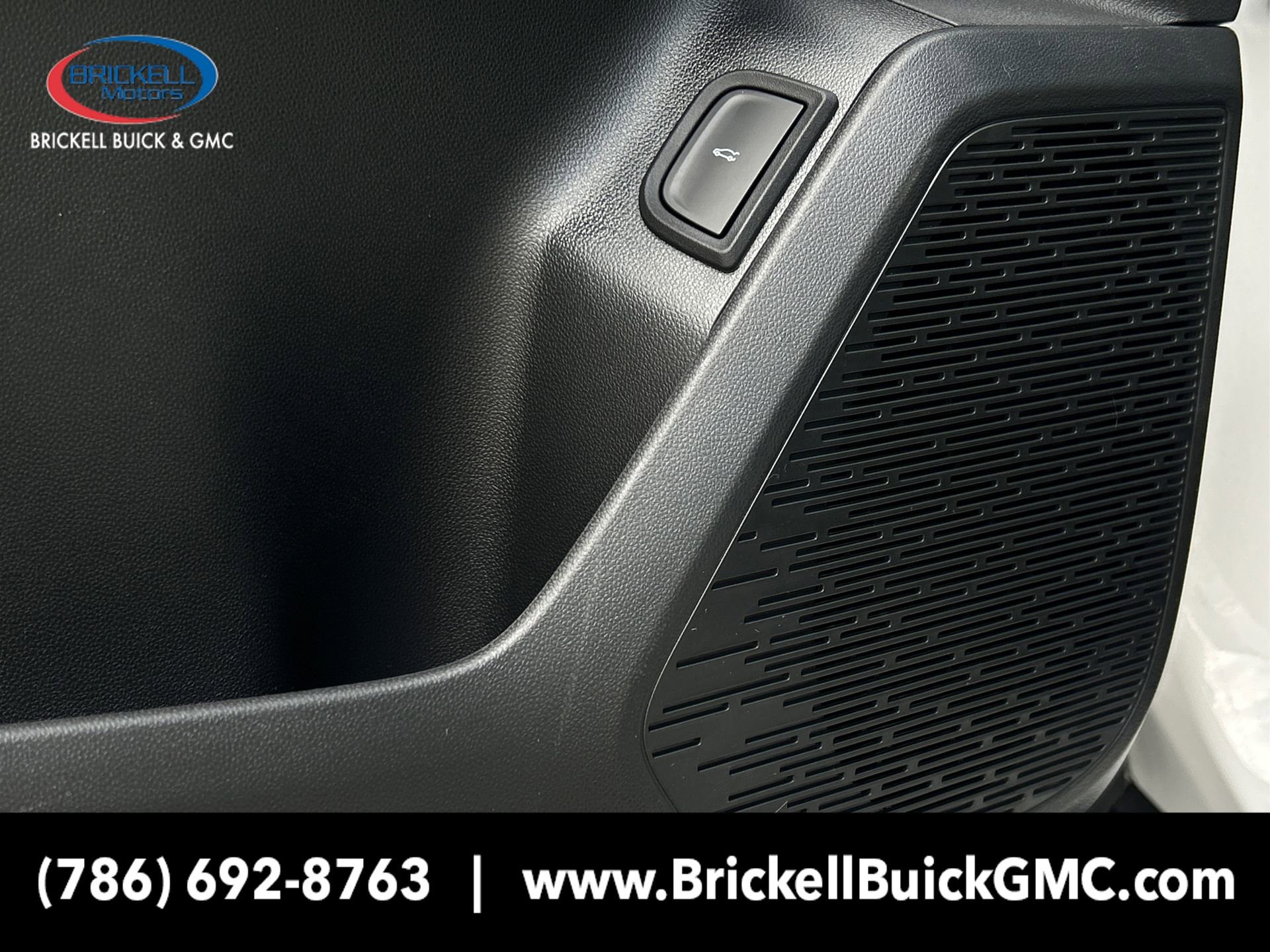 New 2026 GMC Terrain Elevation w/ Elevation Premium Package image 33