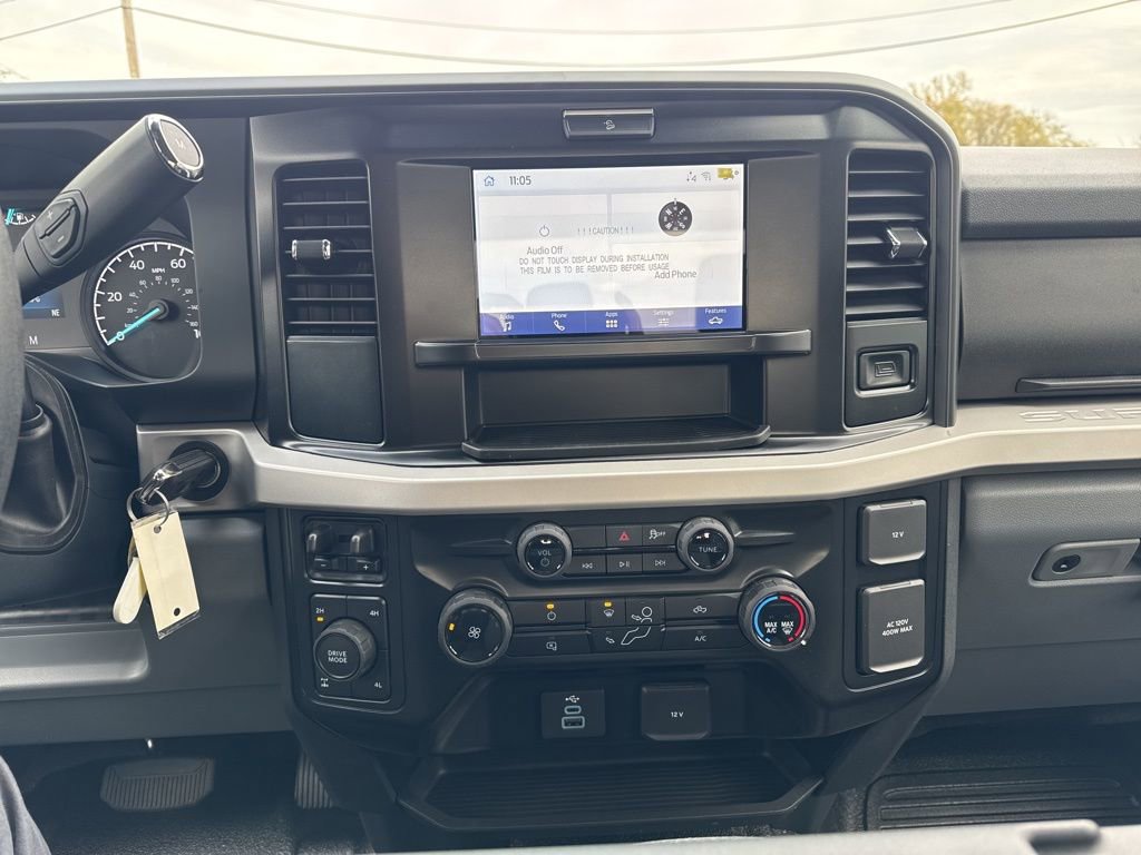 New 2026 Ford F350 XLT w/ FX4 Off-Road Package image 19
