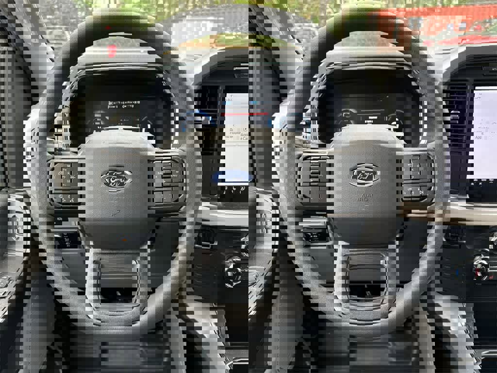 New 2023 Ford F150 Lightning Pro image 20