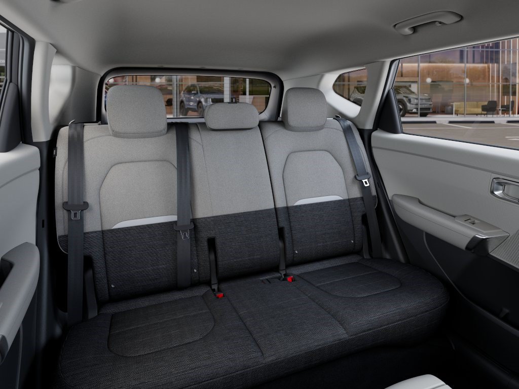 New 2027 Kia Seltos LX FWD image 17