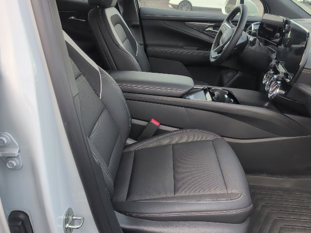 New 2025 Chevrolet Blazer EV LT image 30