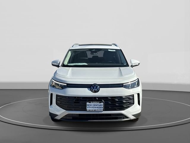 New 2026 Volkswagen Tiguan SE image 2