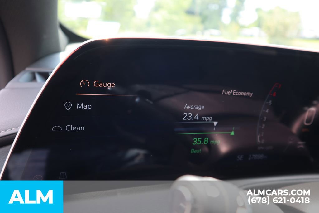 Used 2025 Cadillac XT4 Premium Luxury image 40