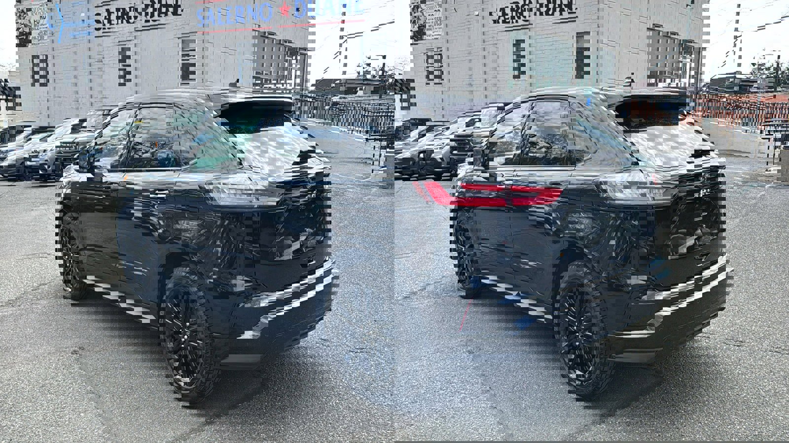 Certified 2024 Ford Edge ST-Line image 10