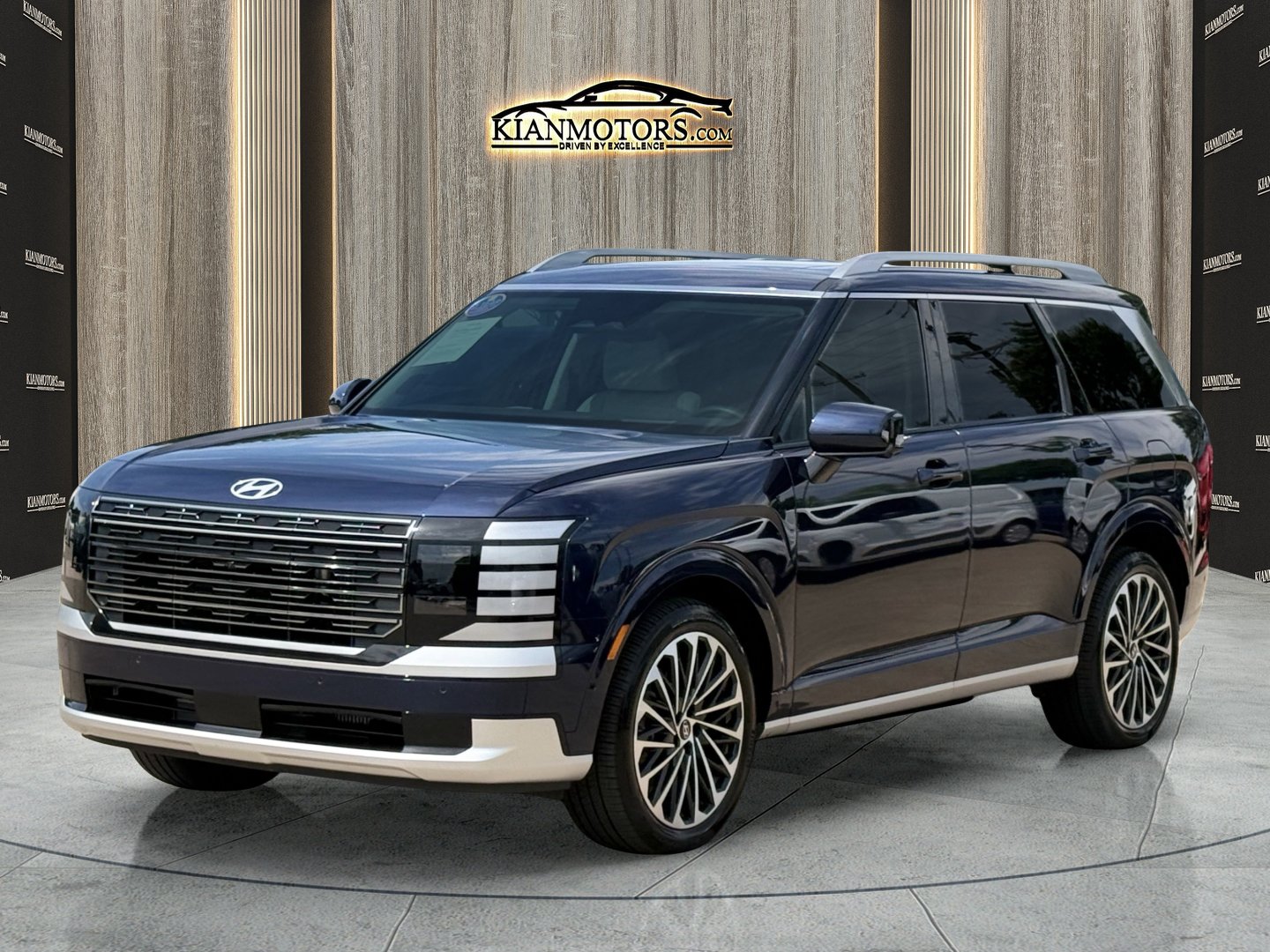 Used 2026 Hyundai Palisade Calligraphy AWD/4WD image 3