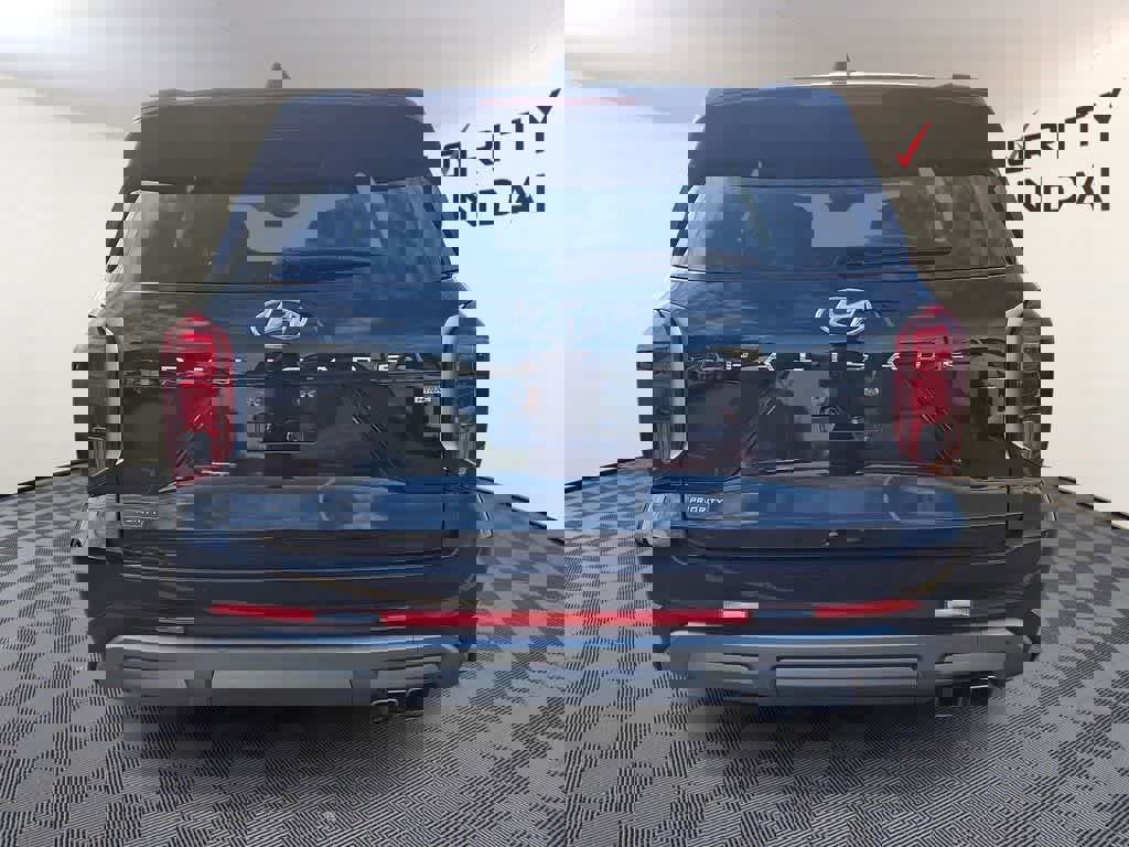 Used 2024 Hyundai Palisade Limited image 5