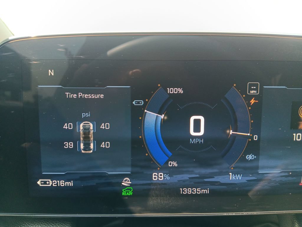 Used 2024 Chevrolet Equinox EV LT AWD/4WD image 16