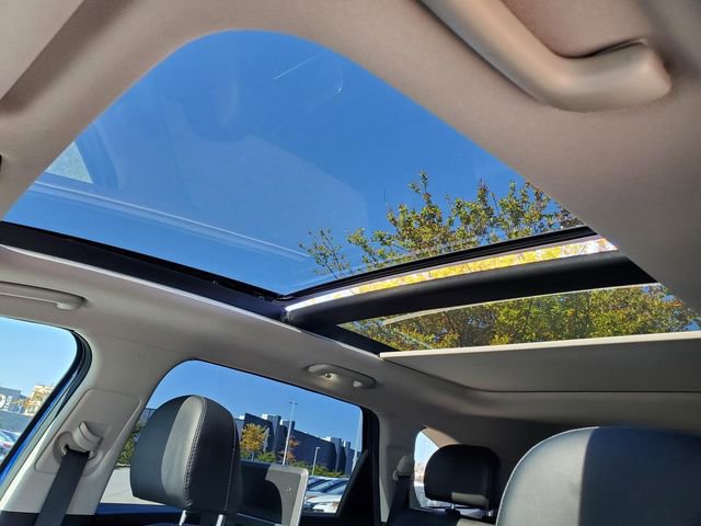 Used 2022 Kia Sorento S w/ Panoramic Sunroof Package image 17