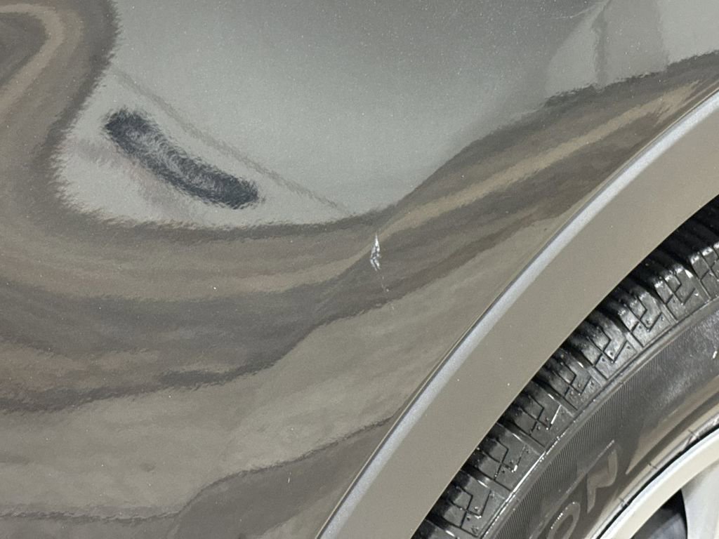 Used 2013 Ford Explorer FWD image 28