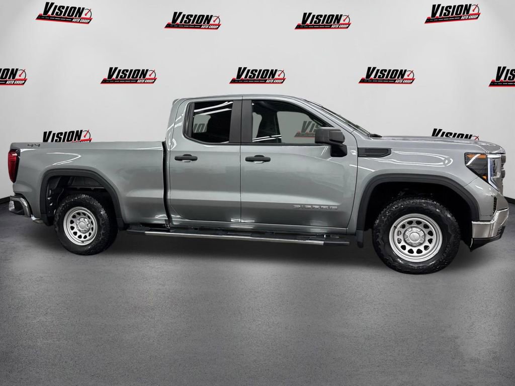 Used 2023 GMC Sierra 1500 Pro w/ Pro Value Package image 4