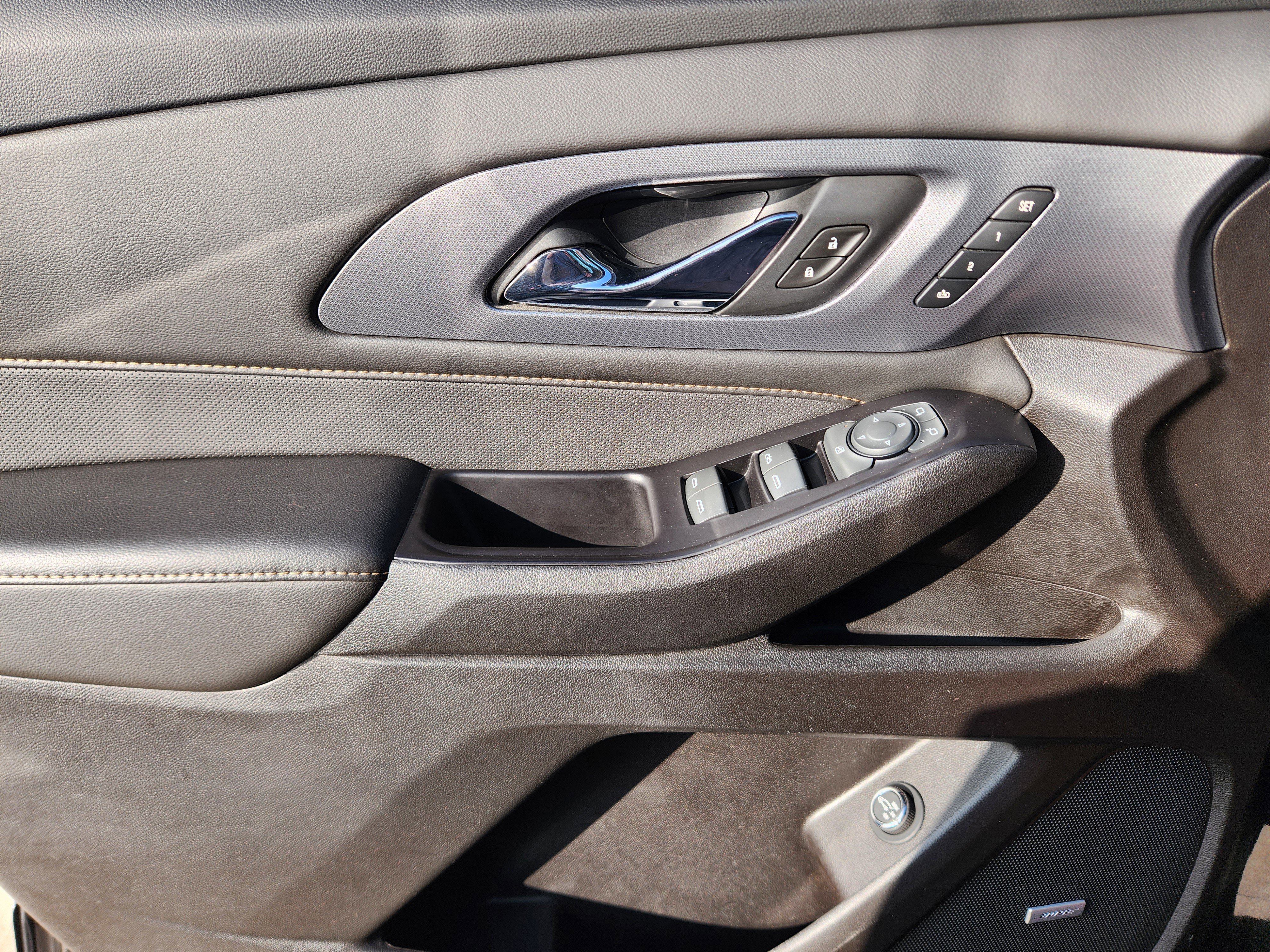 Used 2019 Chevrolet Traverse Premier w/ Redline Edition image 33