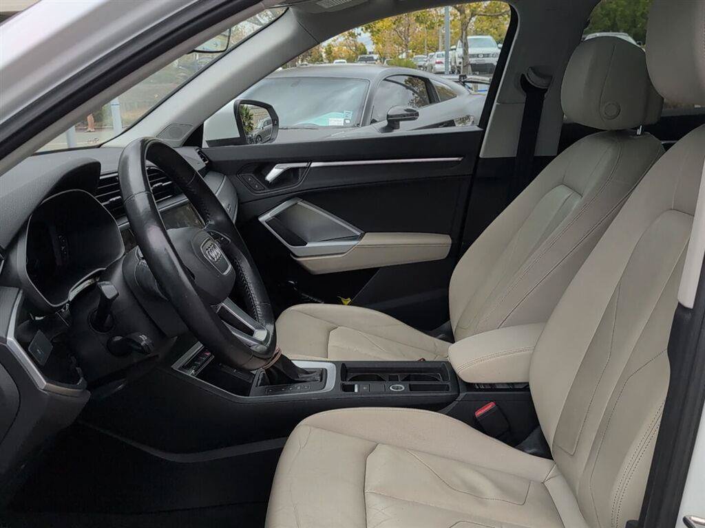 Used 2019 Audi Q3 2.0T Premium AWD/4WD image 13